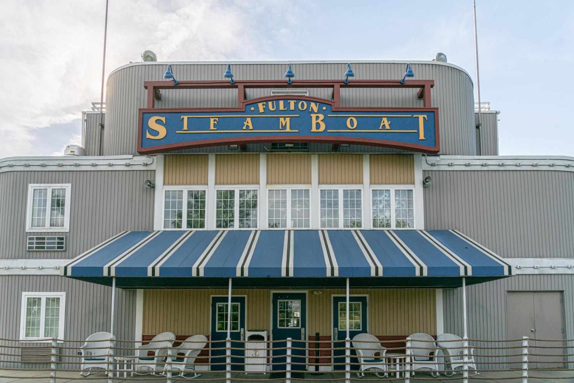 Fulton Steamboat Inn Ronks Exterior foto